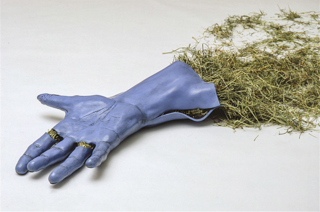 Event in Nature, 1973–1980, painted plastic and grass, 30 x 120 x 70 cm. Kimmo Kaivanto Foundation. Image: Lasse Koivunen